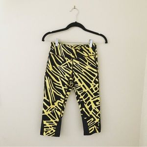 Nike patterned Epic Lux Capri